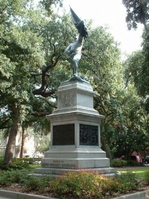 Sgt. William Jasper Monument, Center Point of the Square image. Click for full size.
