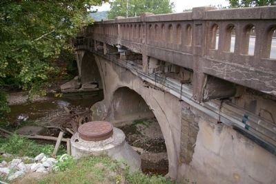 North face of the bridge. Click for full size. North face of the bridge image. Click for full size.