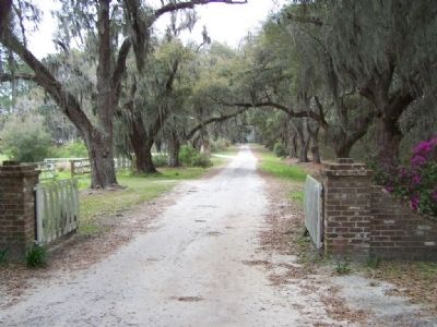 Entrance to Heyward "Old House" and Tomb. Click for full size. Entrance to Heyward "Old House" and Tomb image. Click for full size.