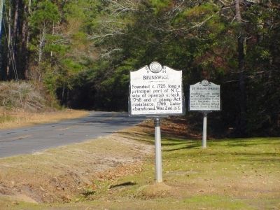 Original Location of the Bruskwick and St. Phillips Church Markers image. Click for full size.
