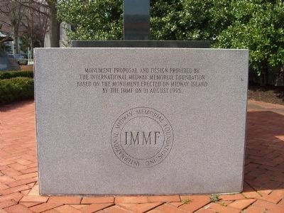 Monument to the Battle of Midway Marker </b><i>[Right end cap] image. Click for full size.