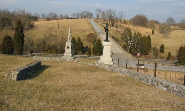 Two Pennsylvania Monuments image. Click for full size.