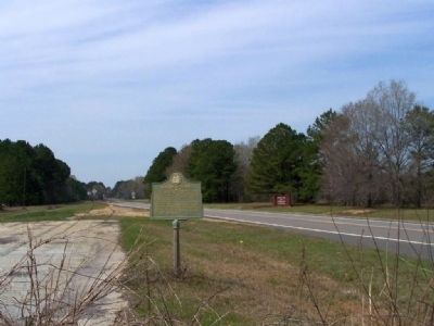 Burton's Ferry Marker looking south on US 301. Click for full size. Burton's Ferry Marker looking south on US 301 image. Click for full size.
