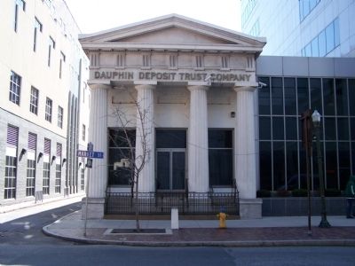 Dauphin Deposit Building image. Click for full size.