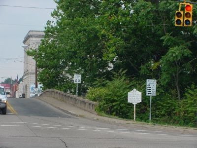 Elm Grove Stone Bridge and Marker. Click for full size. Elm Grove Stone Bridge and Marker image. Click for full size.