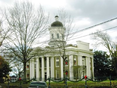 Madison County Courthouse image. Click for full size.