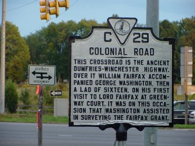 Colonial Road Marker image. Click for full size.