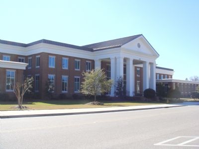 Horry County Government and Justice Center image. Click for full size.