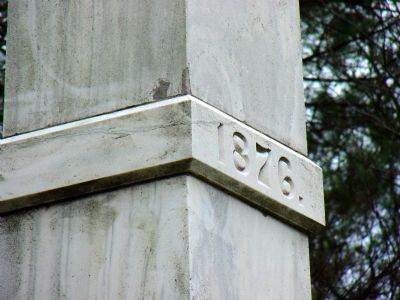 Marble Band High Up on the Obelisk image. Click for full size.