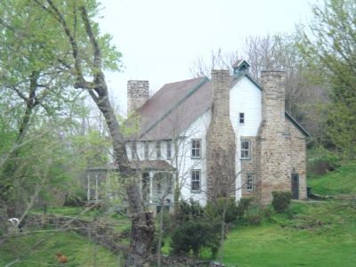 Snodgrass Tavern. Click for full size. Snodgrass Tavern image. Click for full size.
