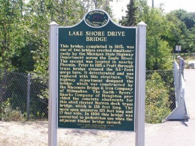 Marker, Lake Shore Drive Bridge Face image. Click for full size.