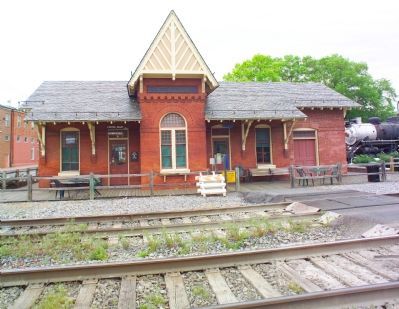 Former B&O Railroad Station image. Click for full size.
