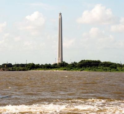 Monument viewed from Lynchburg Ferry. image. Click for full size.