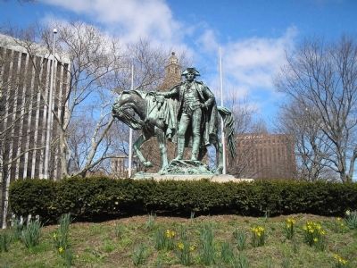 Washington Statue. Click for full size. Washington Statue image. Click for full size.