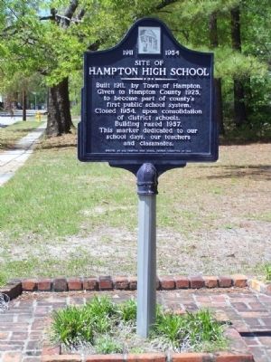 Site of Hampton High School Marker image. Click for full size.