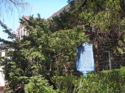 Marker on Homestead Place image. Click for full size.