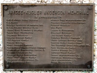 Plaque listing names and organizations responsible for erecting the marker image. Click for full size.