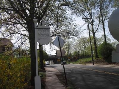 Marker on Fort Lee Road. Click for full size. Marker on Fort Lee Road image. Click for full size.