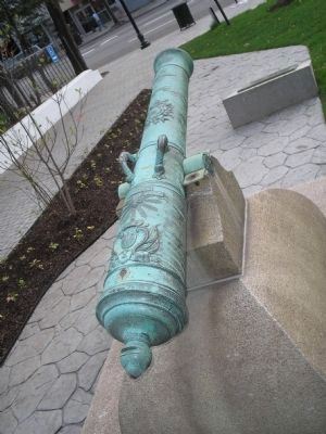 Another Cannon Closeup image. Click for full size.