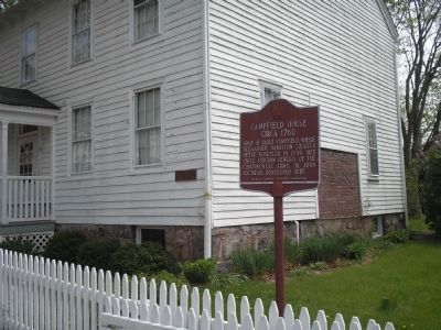 Marker on Olyphant Place image. Click for full size.