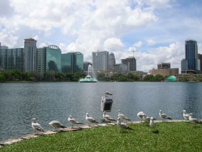 The Fountain viewed facing south image. Click for full size.