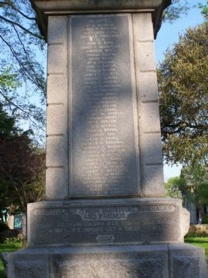 Confederate Monument. Click for full size. Confederate Monument image. Click for full size.