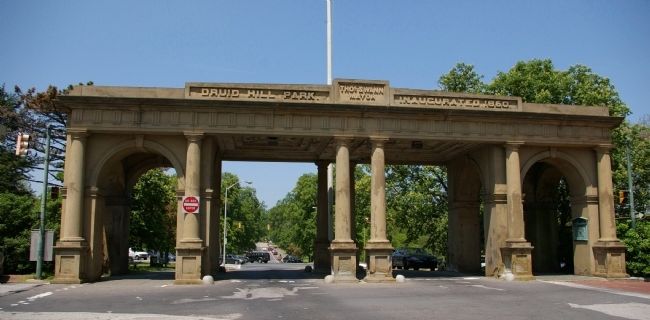 The old entrance to Druid Hill Park image. Click for full size.