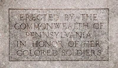 Inscription on the front of the marker, lower half. image. Click for full size.