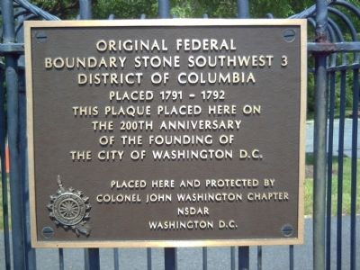 Original Federal Boundary Stone SW 3 Marker image. Click for full size.
