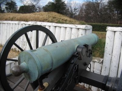 Reproduction 24-pdr Howitzer. Click for full size. Reproduction 24-pdr Howitzer image. Click for full size.