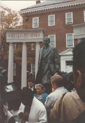 Mrs Cecilia Suyat Marshall, Justice Marshall's widow with his statue at dedication.. Click for full size. Mrs Cecilia Suyat Marshall, Justice Marshall's widow with his statue at dedication. image. Click for full size.