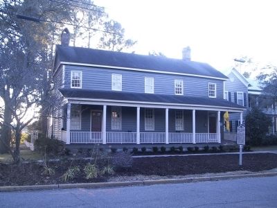 John and Mary Perry Cleland House image. Click for full size.