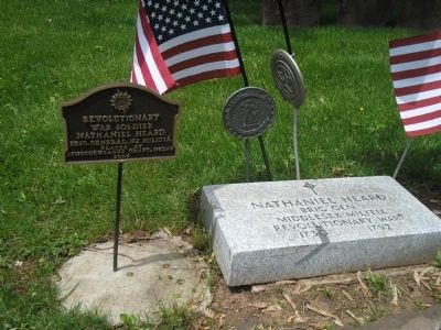 Grave of Gen. Nathaniel Heard image. Click for full size.