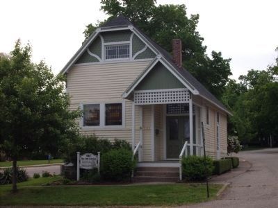 Old Library Building and Marker. Click for full size. Old Library Building and Marker image. Click for full size.