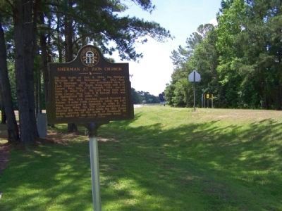 Sherman at Zion Church Marker looking South on highway GA-17 image. Click for full size.