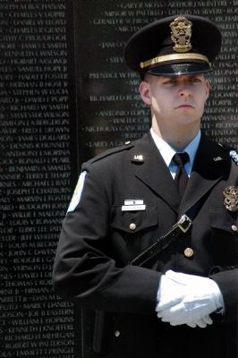 Vietnam Veterans Memorial being Guarded During Memorial Day 2008 Ceremony image. Click for full size.