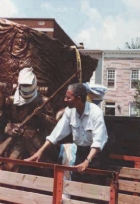The sculptor, Ed Hamilton, delivers "The Spirit of Freedom". Click for full size. The sculptor, Ed Hamilton, delivers "The Spirit of Freedom" image. Click for full size.