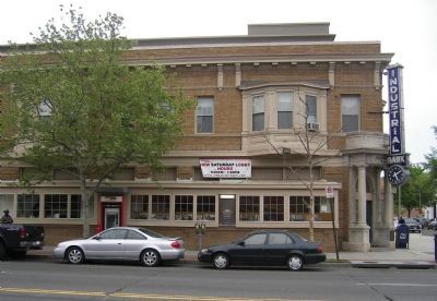 Industrial Bank Building - across 11th Street from Marker image. Click for full size.