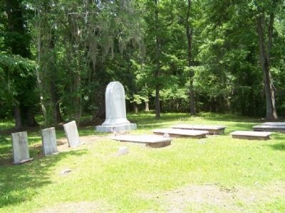 Hayne Family Cemetery image. Click for full size.