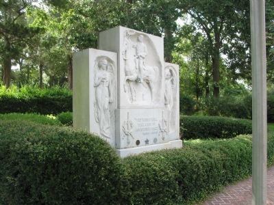 Grave site of Sam Houston in Oakwood Cemetery image. Click for full size.