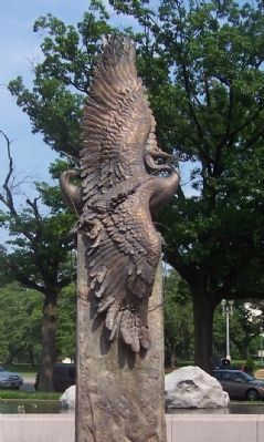 'Crane Monument' - centerpiece of the Memorial's west circle.. Click for full size. 'Crane Monument' - centerpiece of the Memorial's west circle. image. Click for full size.