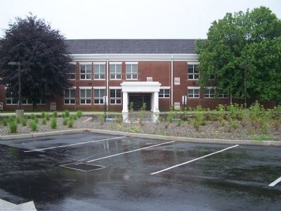 Henderson High School image. Click for full size.