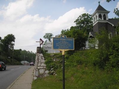 Marker in Fort Montgomery image. Click for full size.