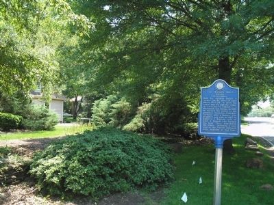 Marker on Paramus Road. Click for full size. Marker on Paramus Road image. Click for full size.