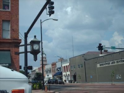 Main and 5th Street, Columbus, MS. Click for full size. Main and 5th Street, Columbus, MS image. Click for full size.