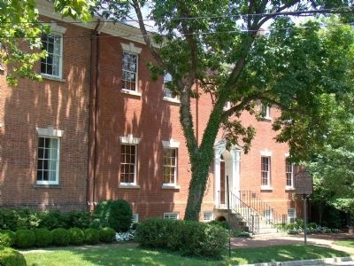 Lee�s Boyhood Home and Marker image. Click for full size.