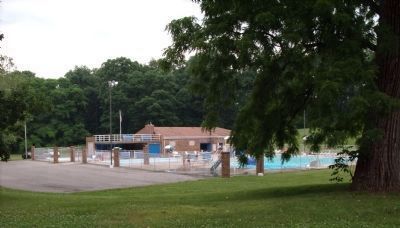 Ravine Park Swimming Pool. image. Click for full size.