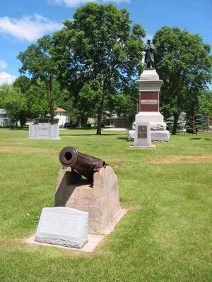 Civil War Cannon. Click for full size. Civil War Cannon image. Click for full size.