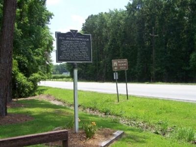 Old Jacksonborough Marker on US 17, looking North image. Click for full size.