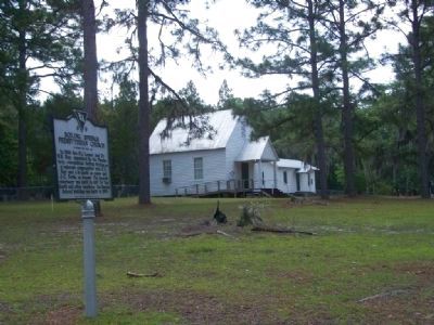 Boiling Springs Presbyterian Church and Marker image. Click for full size.